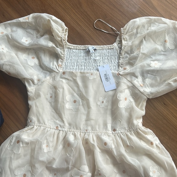 Baltic Born Daisy Short Dress - Picture 2 of 4